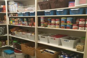 How to Organize Your Pantry In Under 2 hours | blowingawayoutwest.com - Hacks for organizing your pantry the fast and easy way #pantryhacks #organizepantry #closetorganization #lifehacks #pantry
