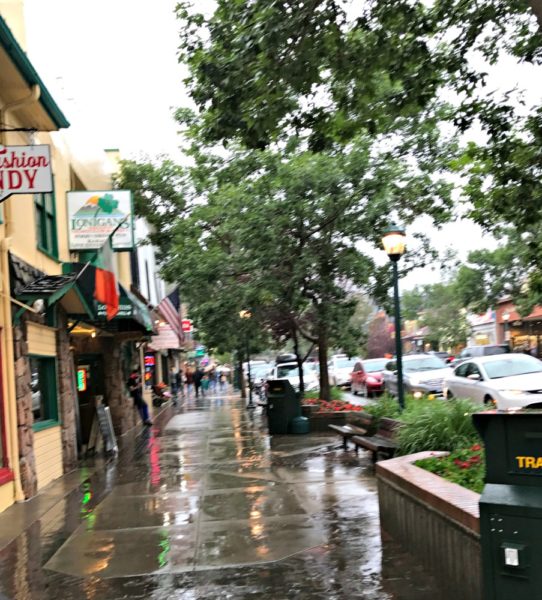 After 30 Visits The Ultimate Guide to Rocky Mountain National Park| blowingawayoutwest.com -Insider tips for taking your family to Rocky Mountain National Park and Estes Park Colorado. #rockymountainnationalpark #estespark #coloradotravel #coloradoforfamilies #nationalparks