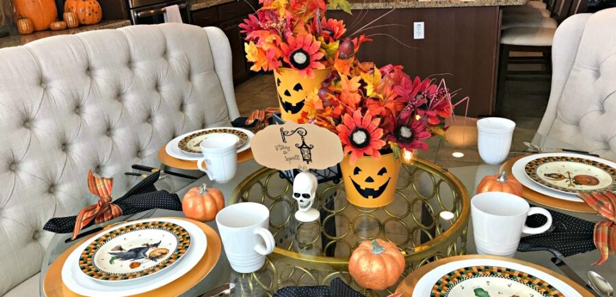 Great Halloween Tablescapes