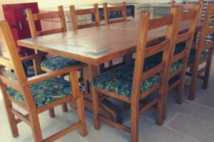 Kitchen Table and Chairs